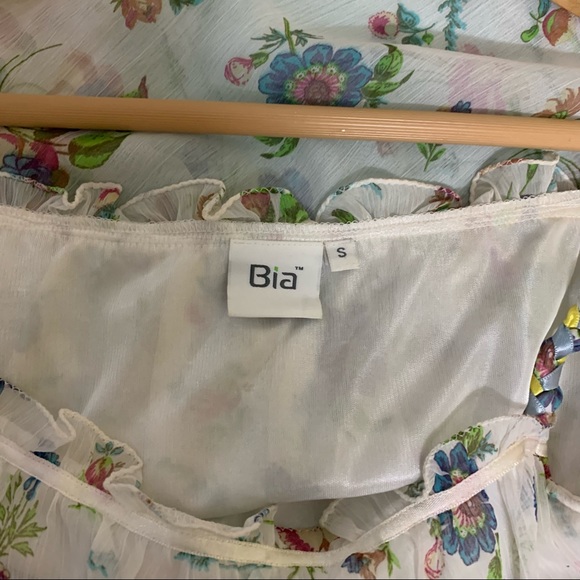 😍 Floral Print White Summer Top ✨ - Picture 10 of 12